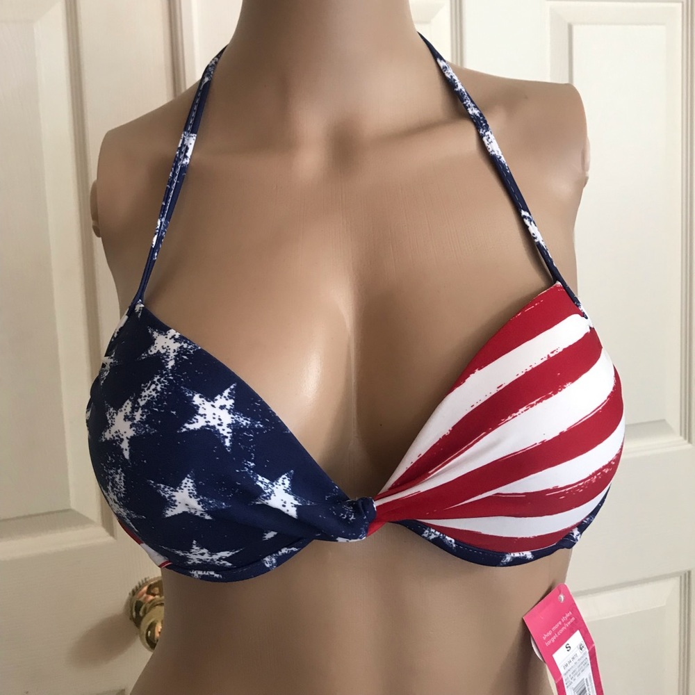 Xhilaration patriotic bikini top size small.